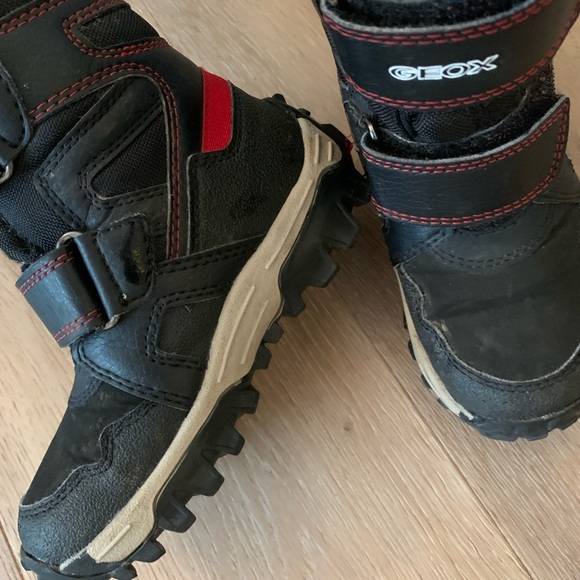 Geox winter boots for boy size 9 US - Picture 3 of 4